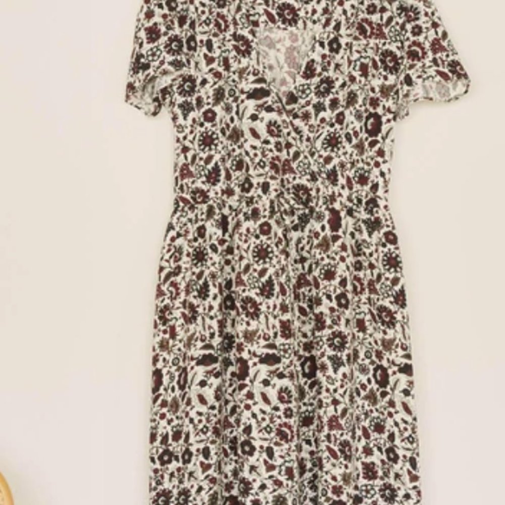 NWT Christy Dawn Dawn Mahogany Vine M